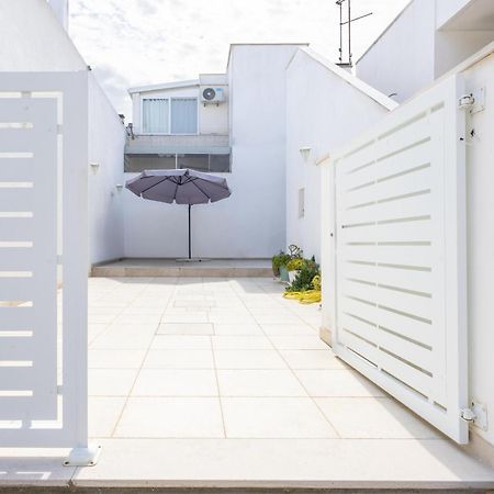 La Casa Di Zia Dedera Apartamento Torre Santa Sabina Exterior foto