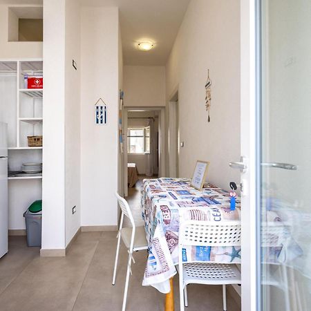 La Casa Di Zia Dedera Apartamento Torre Santa Sabina Exterior foto