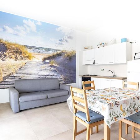 La Casa Di Zia Dedera Apartamento Torre Santa Sabina Exterior foto