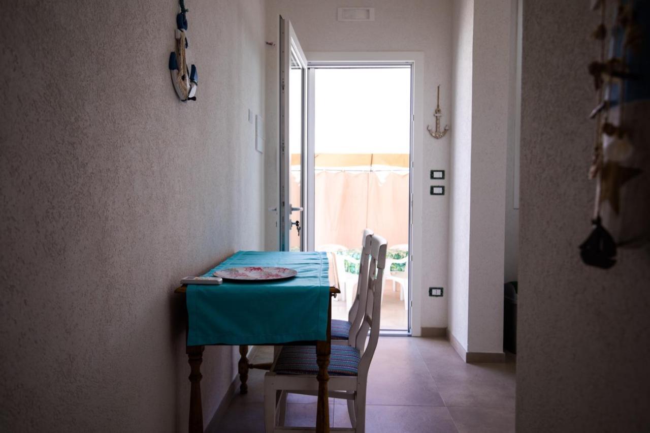 La Casa Di Zia Dedera Apartamento Torre Santa Sabina Exterior foto