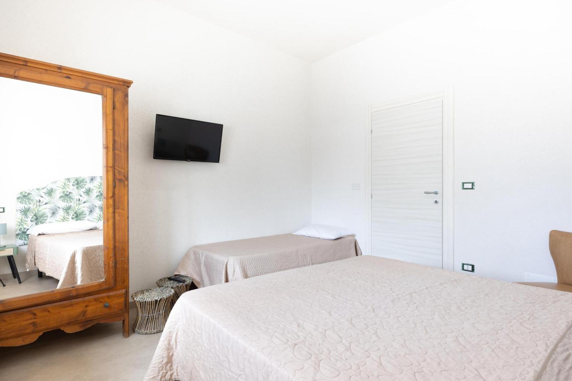 La Casa Di Zia Dedera Apartamento Torre Santa Sabina Exterior foto