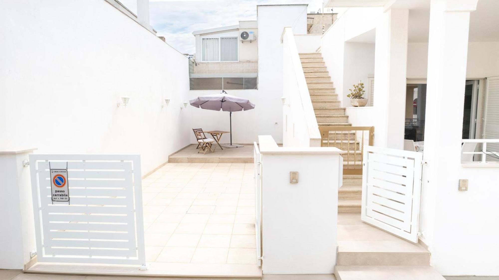 La Casa Di Zia Dedera Apartamento Torre Santa Sabina Exterior foto